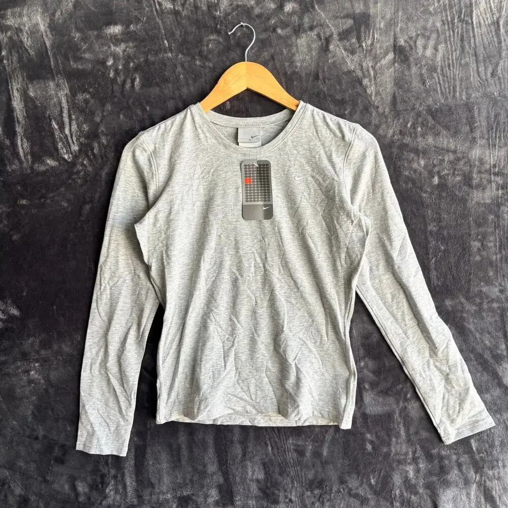 Vintage 2000s BRAND NEW Nike Long Sleeve Small Swoosh Gray Size Small